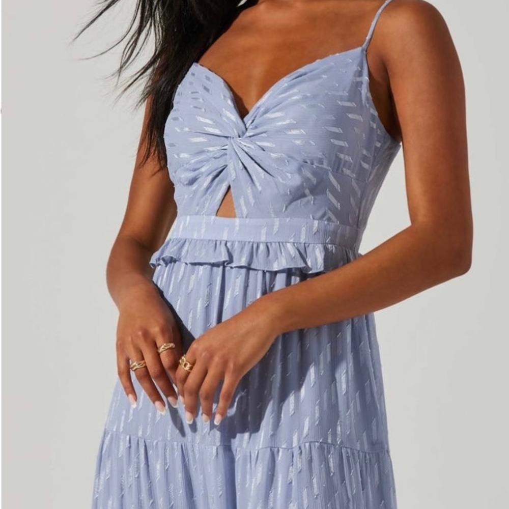 ASTR The Label Jacquard Tiered Midi Dress Size XLarge